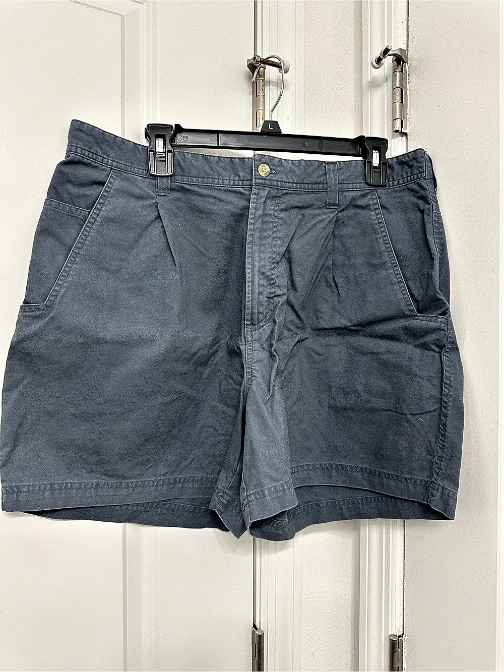Columbia Women’s Cargo Shorts Gray XL